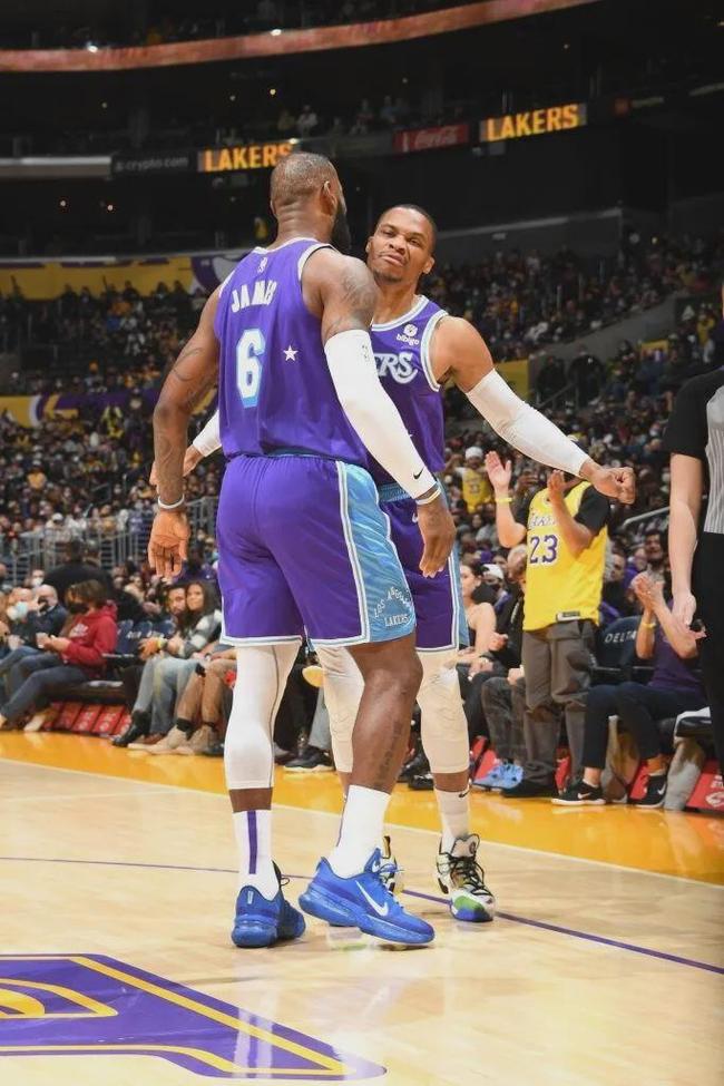 曼联转会优先事项：鲁本·阿莫林揭示进攻难题（曼联引援要务曝光：鲁本·阿莫林直指进攻短板）