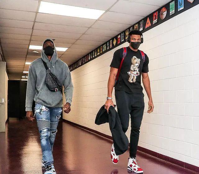 如何评价利物浦主教练克洛普的执教能力？（如何看待克洛普在利物浦的执教水平？）