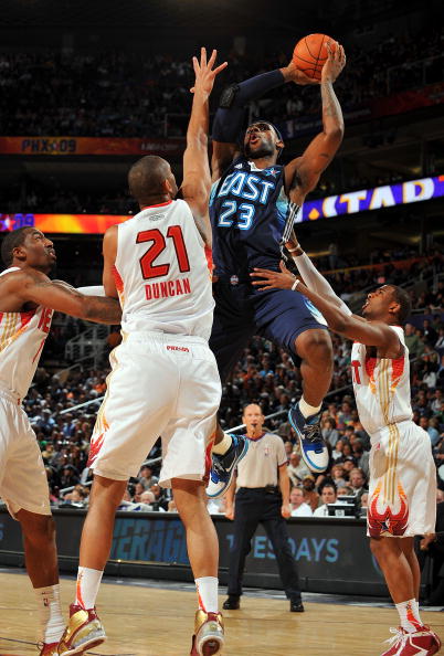 2025懂球帝中超MVP：法比奥、瓦科8次提名3次当选；山东7次MVP第一（2025懂球帝中超MVP盘点：法比奥、瓦科8次入围3度当选，山东凭7座MVP居首）