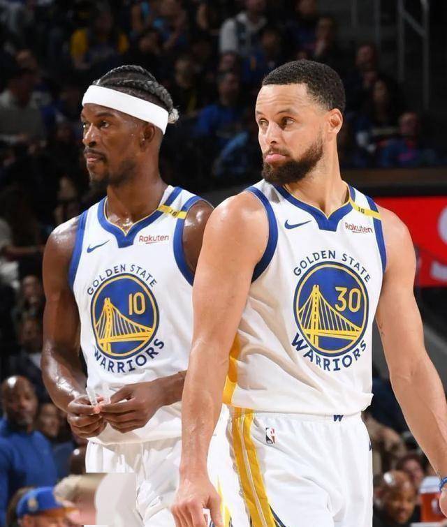 埃梅里神了！大黑马阿斯顿维拉豪取6连胜，力压切尔西升至联赛第三（埃梅里太神了！阿斯顿维拉豪取六连胜，反超切尔西升至联赛第三）